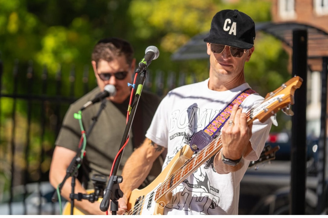 Live performers at Auburn Porchfest