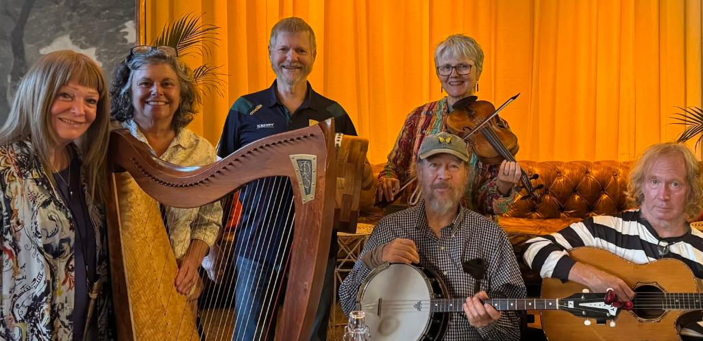 Auburn Irish Session Players performing at Robie Point