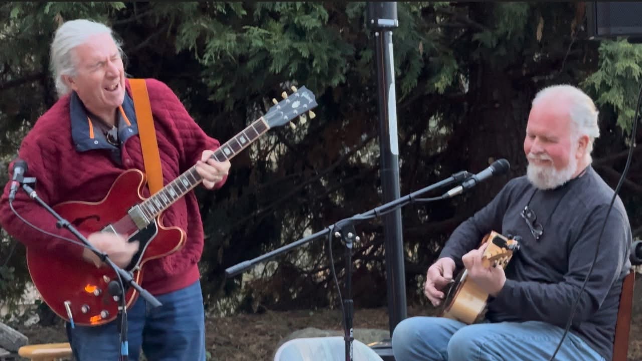 Tandem band photo